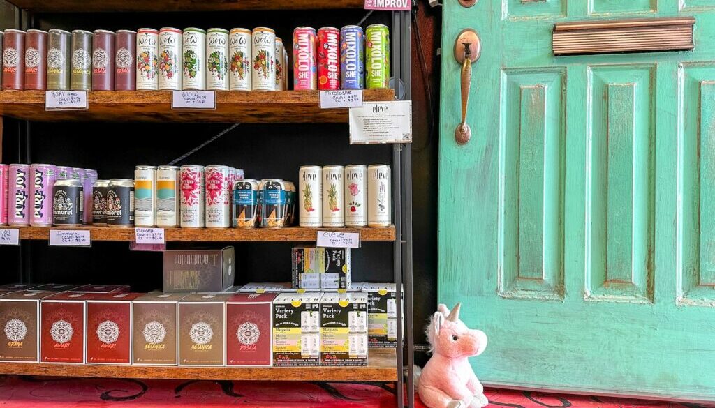 Dry A.F. Nonalcoholic Bottle shop in Upstate New York Announces Closure_Featured Image